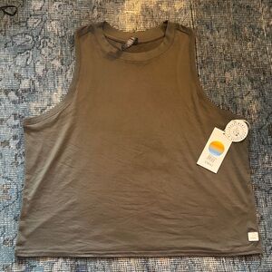 Vuori olive Green Sleeveless Tank Top